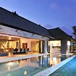 Villa Samudra Raya