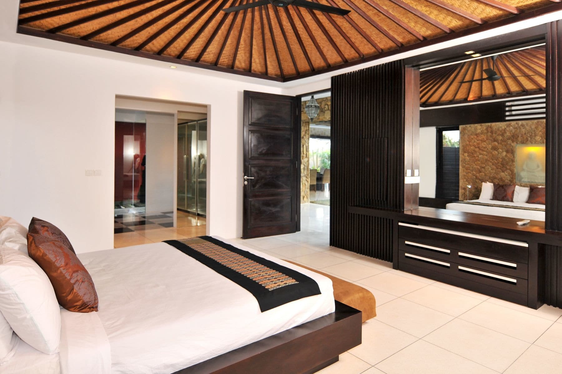 Villa Samudra Raya *